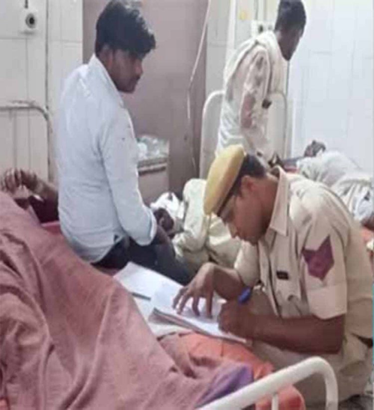 Jharkhand: जमीन विवाद में पड़ोसी ने दंपती की हत्या की, क्रूरता से मन नहीं भरा तो शवों को जलाया, दो गिरफ्तार