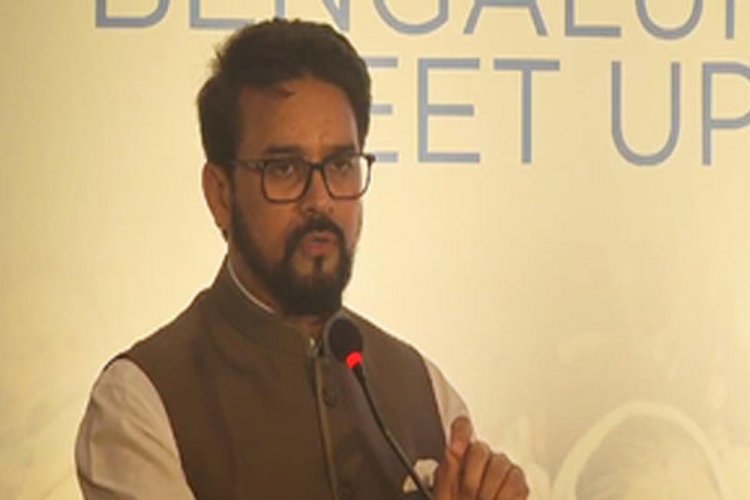 पिछले 10 सालों में एनडीए सरकार की उपलब्धियों की प्रशंसा करते हुए मोदी की दूरदर्शिता से हर क्षेत्र में हो रहा विकास : अनुराग ठाकुर