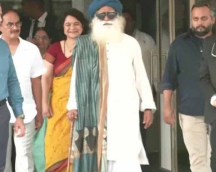 आध्यात्मिक गुरु और ईशा फाउंडेशन के संस्थापक सद्गुरु जग्गी वासुदेव को ब्रेन सर्जरी के बाद अस्पताल से मिली छुट्टी