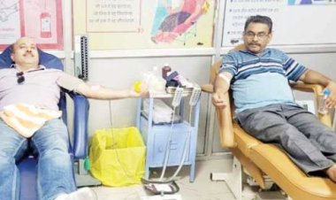 विश्व ब्राह्मण दिवस पर रक्तदान