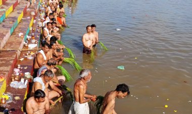 पितृ पक्ष आज से शुरू:2अक्टूबर तक नहीं होंगे शुभ कार्य, पितरों का तर्पण करने नर्मदा घाट पहुंचे लोग
