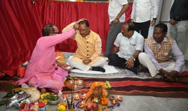 मुख्यमंत्री साय ने किया 7 करोड़ 84 लाख से अधिक की लागत से निर्मित कुंजारा, ढोकड़ा और साहीडांड ग्रामपंचायतों में विद्युत उपकेंद्र और कुनकुरी में उप क्षेत्रीय भंडार का लोकार्पण : 71 लाख से अधिक की लागत से सन्ना में नवीन तहसील कार्यालय भवन हुआ लोकार्पित