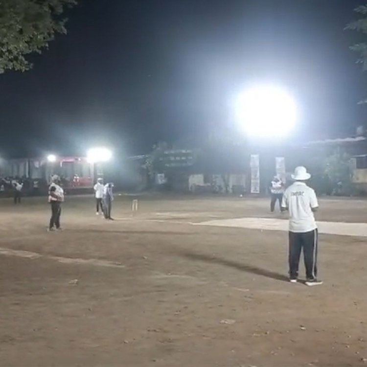 दाउदी बोहरा समाज की ओर से क्रिकेट टूर्नामेंट का आयोजन:7 टीमें ले रही हिस्सा, हकीमिया स्कूल ग्राउंड पर हो रहा टूर्नामेंट