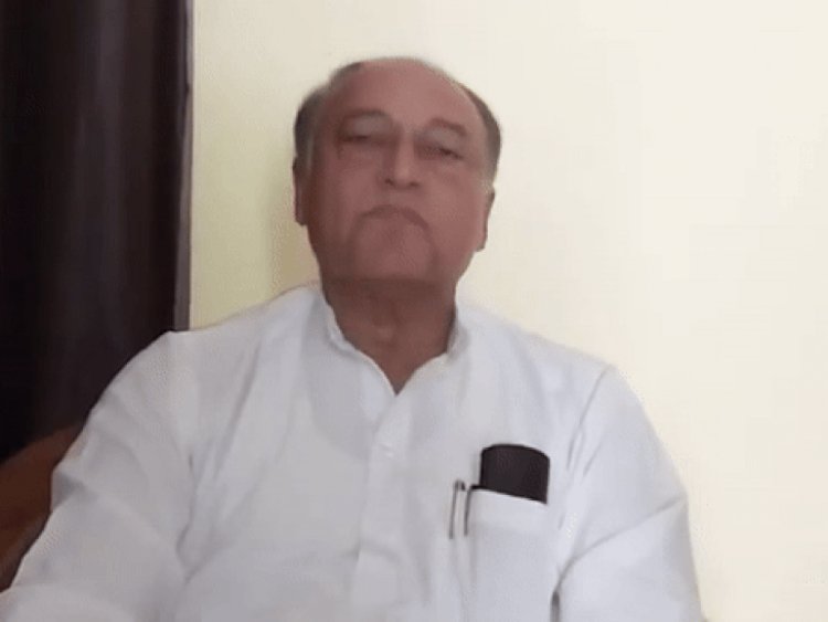 दिग्गी के भाई बोले-कमरे में बैठकर बनी कांग्रेस की कार्यकारिणी:लक्ष्मण सिंह ने कहा- कांग्रेस प्राइवेट कंपनी नहीं, जहां MD की मर्जी चलेगी