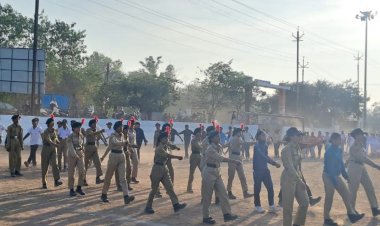 गणतंत्र दिवस परेड की रिहर्सल, प्रभारी मंत्री करेंगे ध्वजारोहण:कलेक्टर ने नर्मदा जयंती समेत 6 स्थानीय अवकाश भी किए घोषित