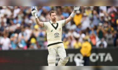 स्टीव स्मिथ आधुनिक समय के सर्वश्रेष्ठ टेस्ट खिलाड़ी हैं: वॉन