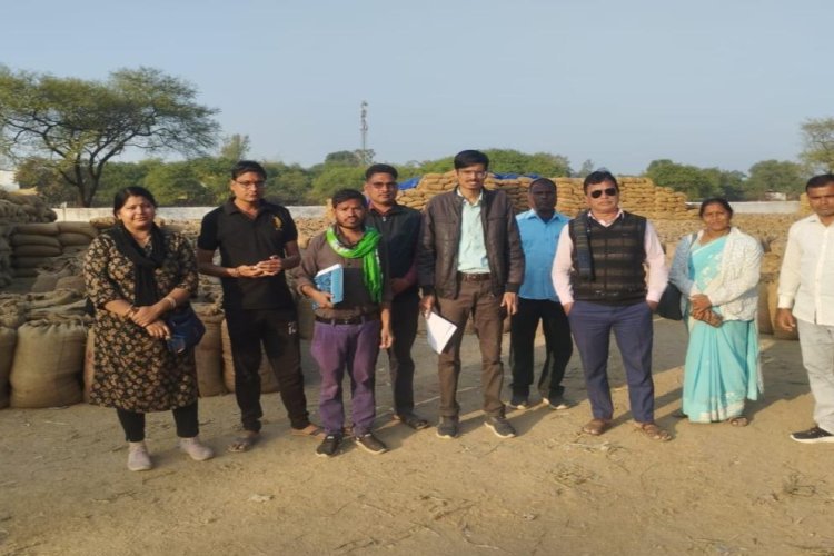 Chhattisgarh Breaking : अवैध धान संग्रहण पर बड़ी कार्रवाई....सत्यापन में मिलान नहीं होने पर 1222 क्विंटल धान का कराया गया रकबा समर्पण...पढ़ें पूरी खबर