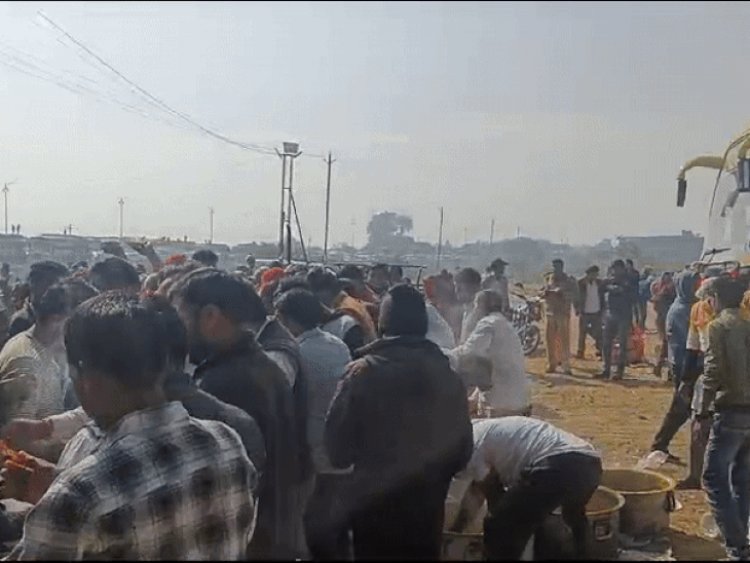 कुंभ हादसे के बाद यूपी बॉर्डर पर रोके श्रद्धालु:रीवा के चाकघाट में वाहनों की कतार, सीएम ने संयम बनाए रखने की अपील की