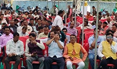 मप्र अधिकारी-कर्मचारी संयुक्त मोर्चा को राहत:सीएम के साथ जीआईएस के बाद बैठक संभव, 51 मांगों पर चर्चा के लिए ओएसडी से हुई सकारात्मक बातचीत