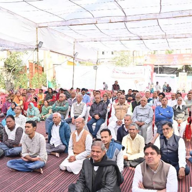 टीटी नगर जैन मंदिर भोपाल में धर्म सभा:सुख-दुख के लिए खुद जिम्मेदार, बाहरी परिस्थितियां सिर्फ निमित्त: मुनि निर्वग सागर