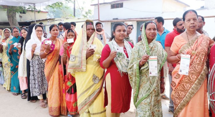 कांकेर नपा: शहर सरकार चुनने मतदाताओं ने दिखाया उत्साह, 81.13 फीसदी मतदान