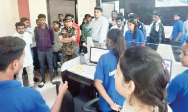 नक्सल पीडि़त परिवारों को प्रशिक्षण