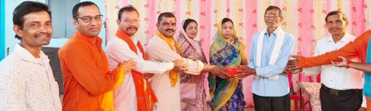 कलाकारों का सम्मान