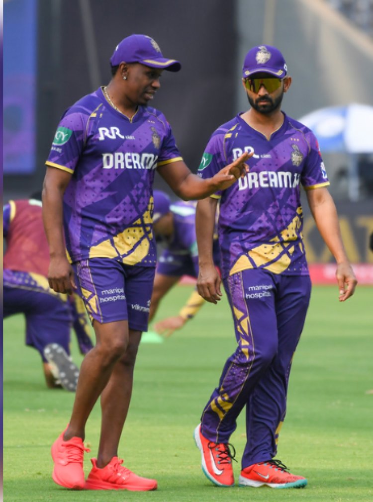 केकेआर के मेंटोर ड्वेन ब्रावो, रसेल और नारायण के साथ, बचे हुए आईपीएल मैचों के लिए भारत लौटे