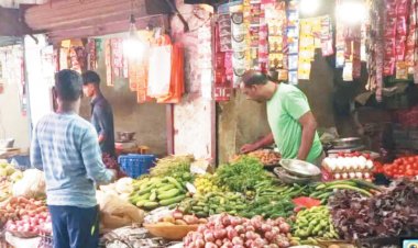 गंदगी फैलाने व अतिक्रमण पर निगम की सख्ती, जुर्माना