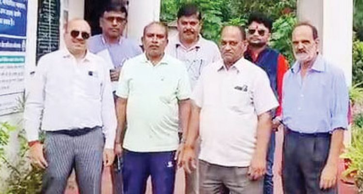 ब्राह्मण समाज ने यादव समाज के संरक्षक पर लगाया अनर्गल बयानबाजी का आरोप