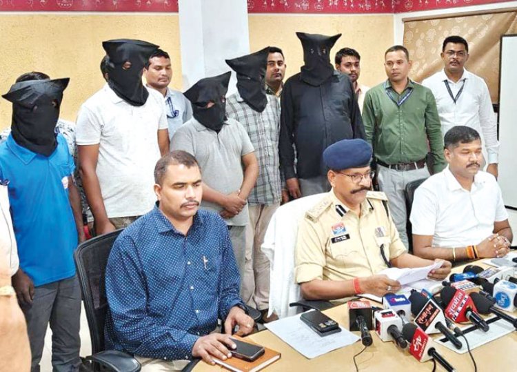 ढाई माह तक डिजिटल अरेस्ट रख महिला से 2.83 करोड़ वसूलने वाले यूपी के पांच गिरफ्तार