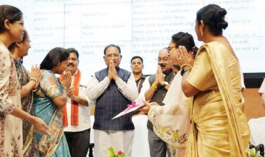 आकांक्षी विकासखंड कार्यक्रम में  लखनपुर ब्लॉक को रजत पदक