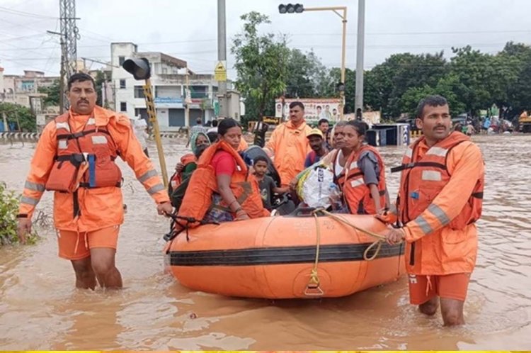 अति-वृष्टि एवं बाढ़ग्रस्त क्षेत्रों में बचाव और राहत कार्य युद्ध स्तर पर जारी : मंत्री विजयवर्गीय