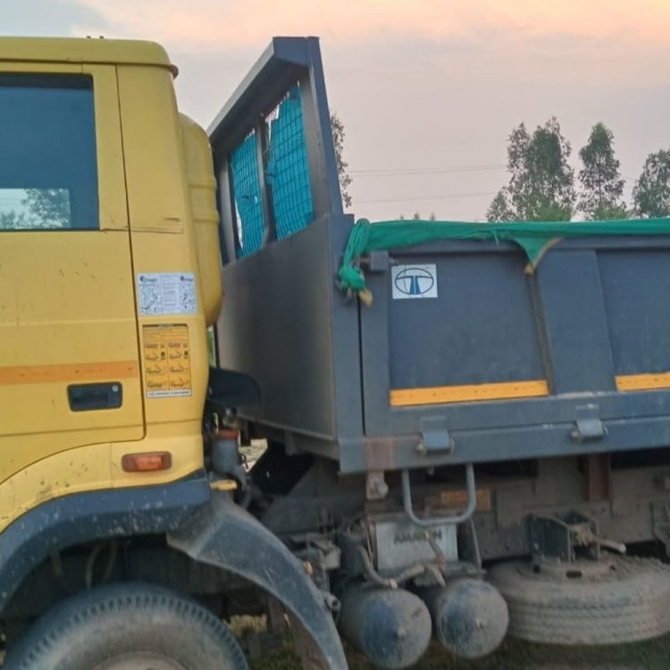 शहडोल में अवैध रेत खनन पर कार्रवाई:मिनी ट्रक और 2 ट्रैक्टर जब्त, 6 लोगों पर केस दर्ज