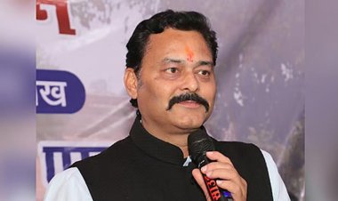 विधायक संजय पाठक विवादों में, जमीन केस से जुड़े 4 आदिवासी कर्मचारी गायब