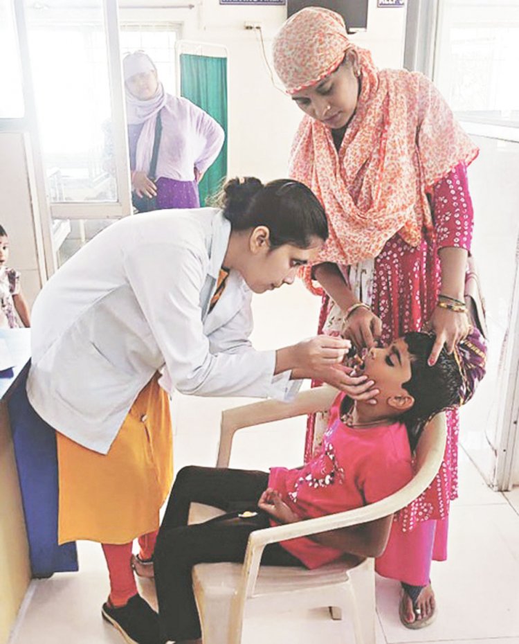 भारती आयुर्वेदिक कॉलेज में स्वर्णप्राशन संस्कार