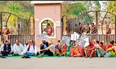 20 से ज्यादा गांवों के किसानों ने  रैली निकाली, विरोध-प्रदर्शन