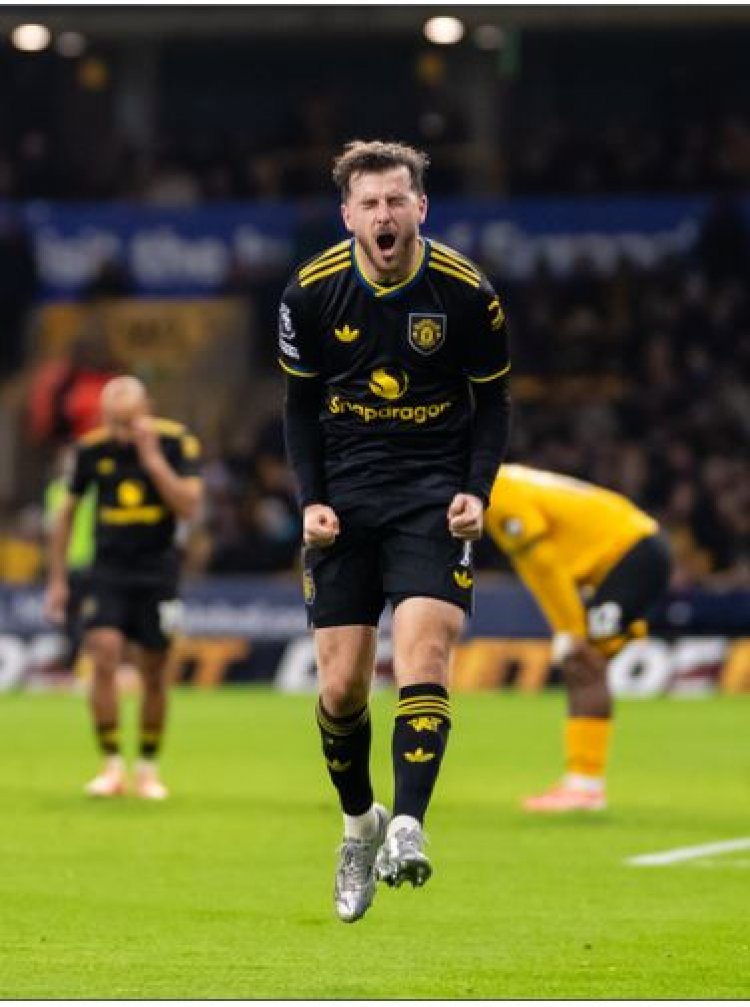 प्रीमियर लीग: मैनचेस्टर यूनाइटेड ने वॉल्व्स को 4-1 से हराया