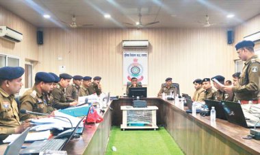 एसपी ने ली अपराध समीक्षा बैठक